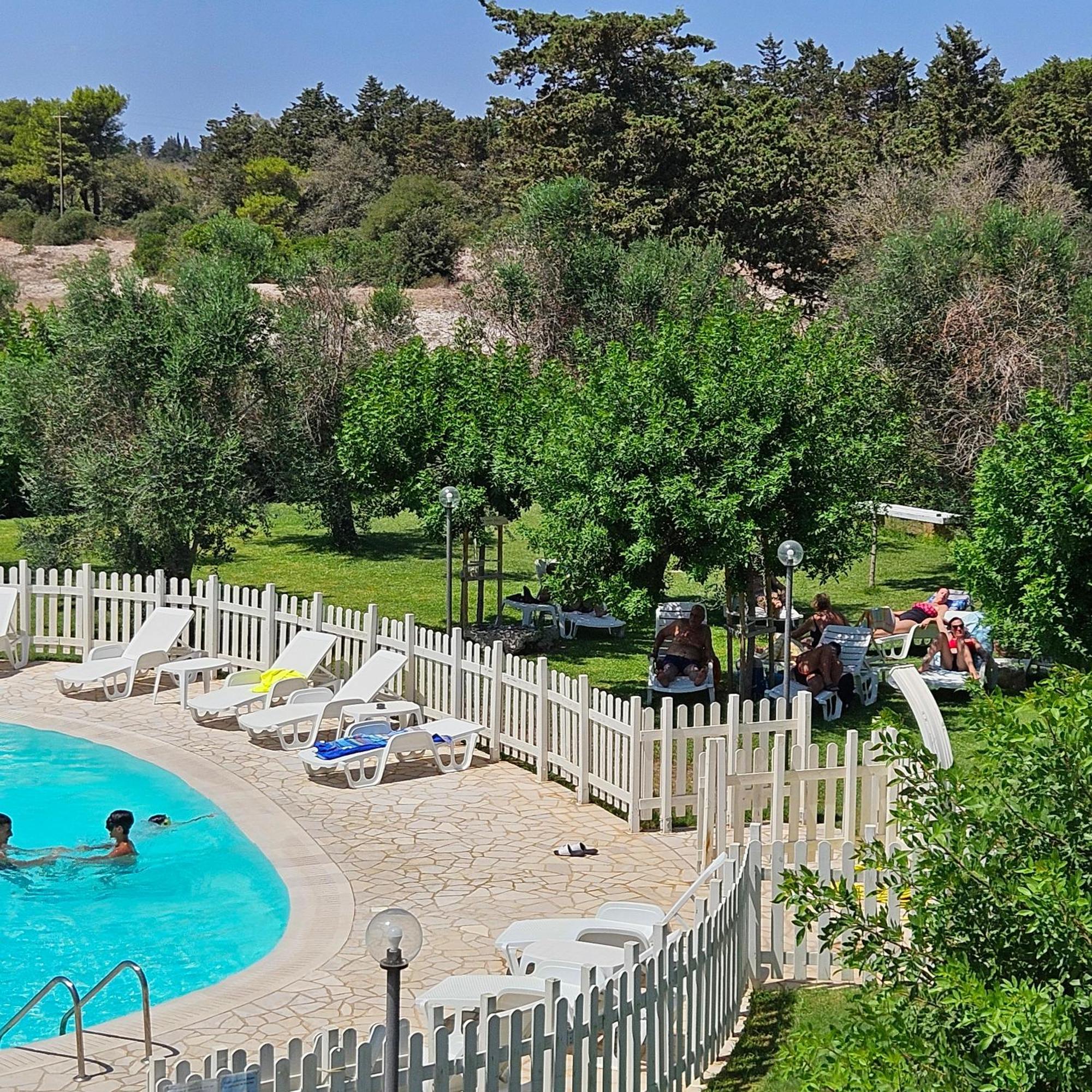 Agriturismo La Rondine Otranto Kültér fotó